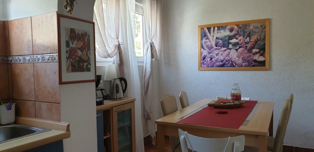 Apartman Felice Starigrad Paklenica Exterior photo